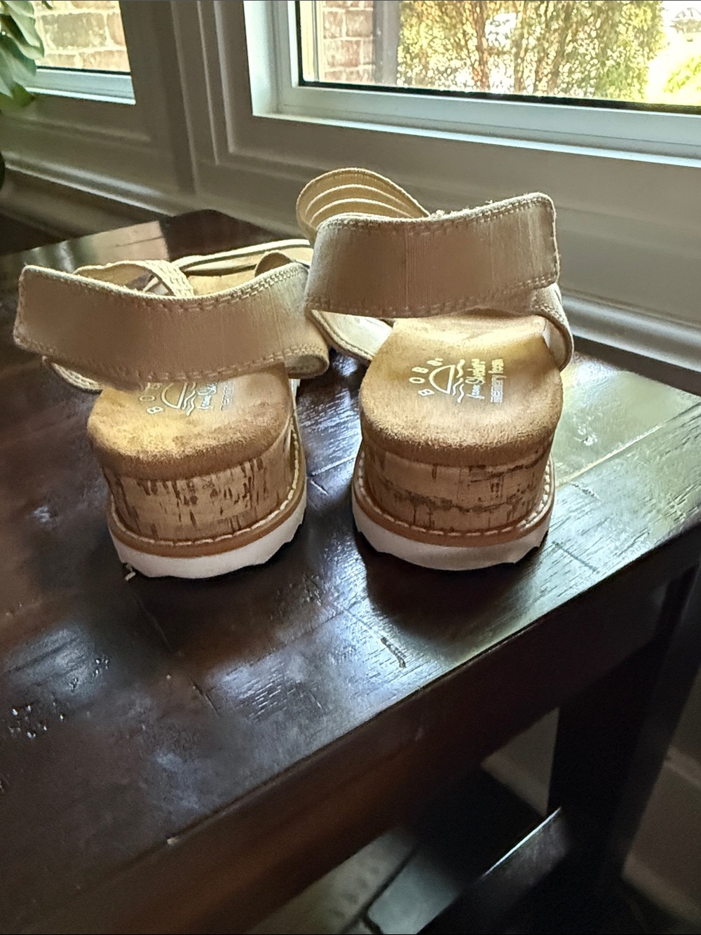 Bobs by Sketchers Strappy Cream Crossband Women's Sandals - Picture 4 of 5